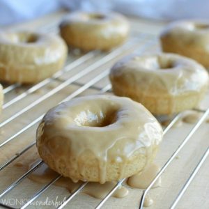 Baked Guinness Donut Recipe with Irish Cream Glaze - St Patrick's Day Recipe - Baked Donuts - Doughnuts - wonkywonderful.com