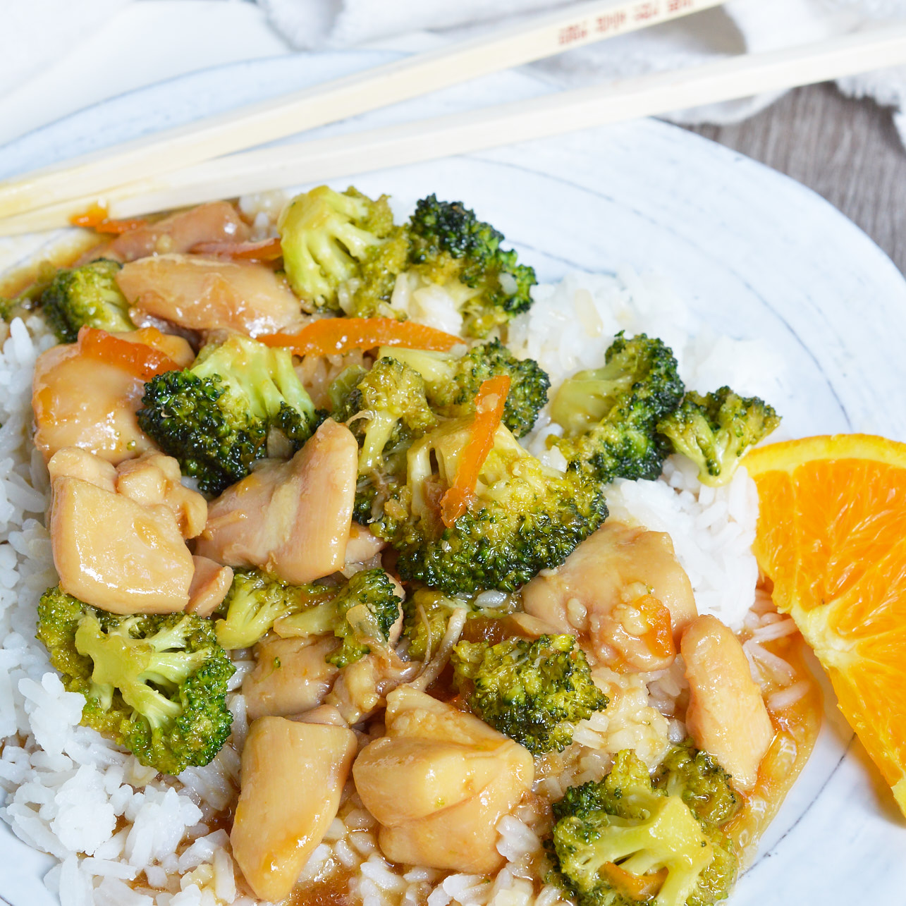 If you're craving Chinese take out this Orange Soy Chicken Broccoli is the dinner recipe you need! With six ingredients and about 20 minutes you can have a delicious Asian inspired meal.