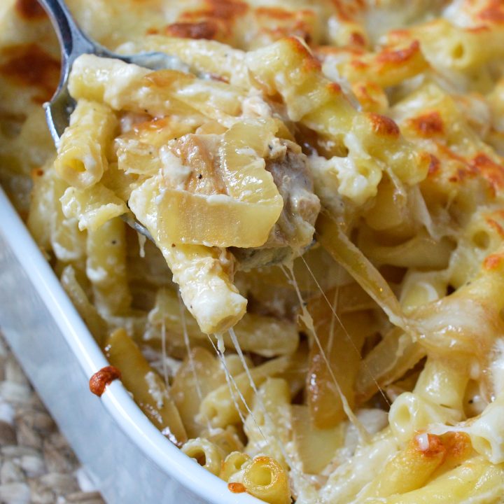 Are you looking for a nutritious dinner recipe the entire family will enjoy? This French Onion Chicken Casserole is a nice change from the usual baked casserole meals. Ziti pasta is slathered with a creamy cheese sauce then filled with chicken and caramelized onions.