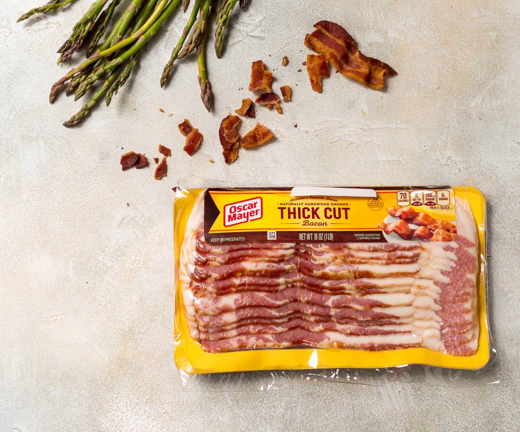 oscar mayer thick cut bacon, asparagus spears and cooked bacon crumbles