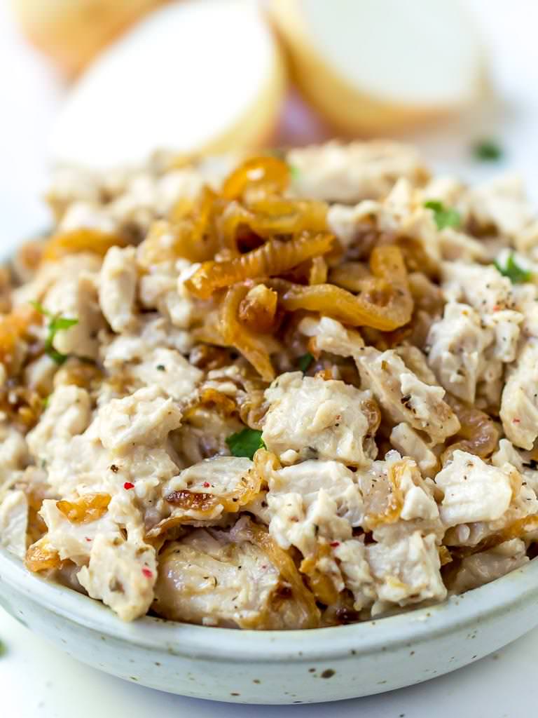 close up photo of caramelized onion paleo chicken salad topped with caramelized onions 