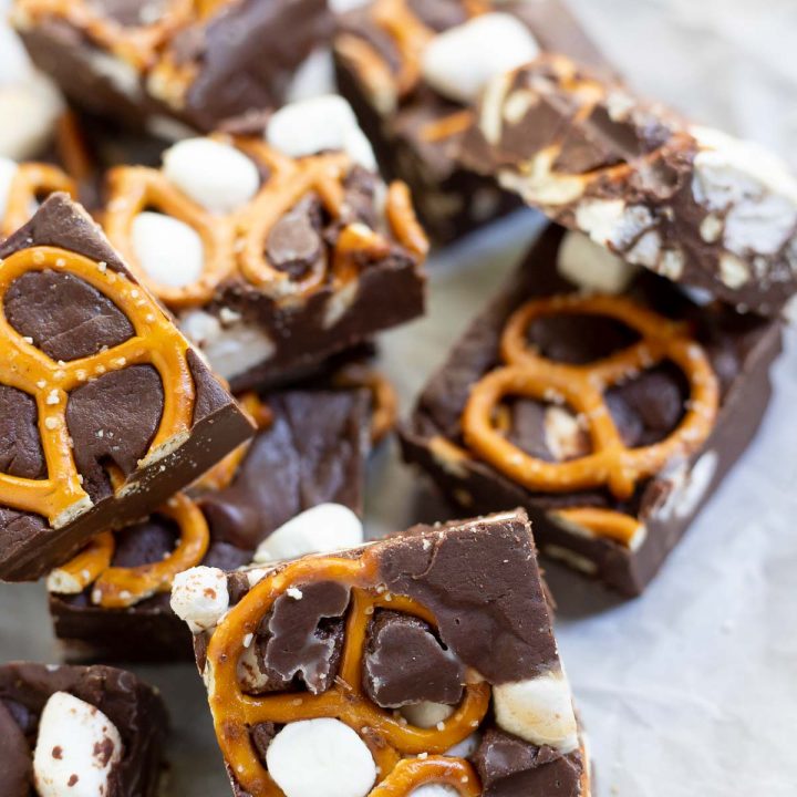 pretzel chocolate fudge cut into squares