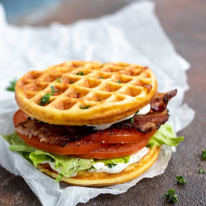 bacon lettuce and tomato between two waffles