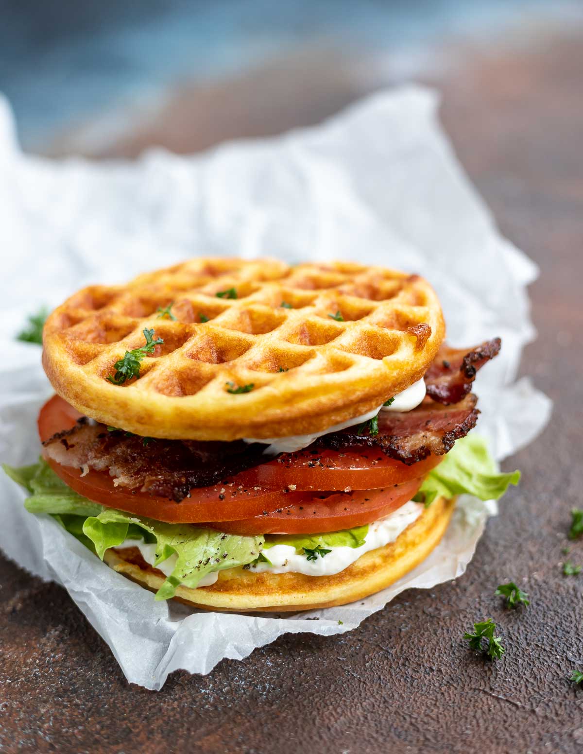 bacon lettuce and tomato between two waffles