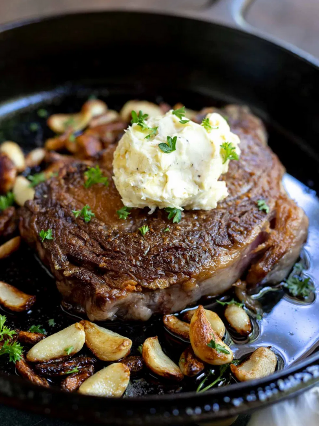Cast Iron Ribeye Steak with Garlic Butter