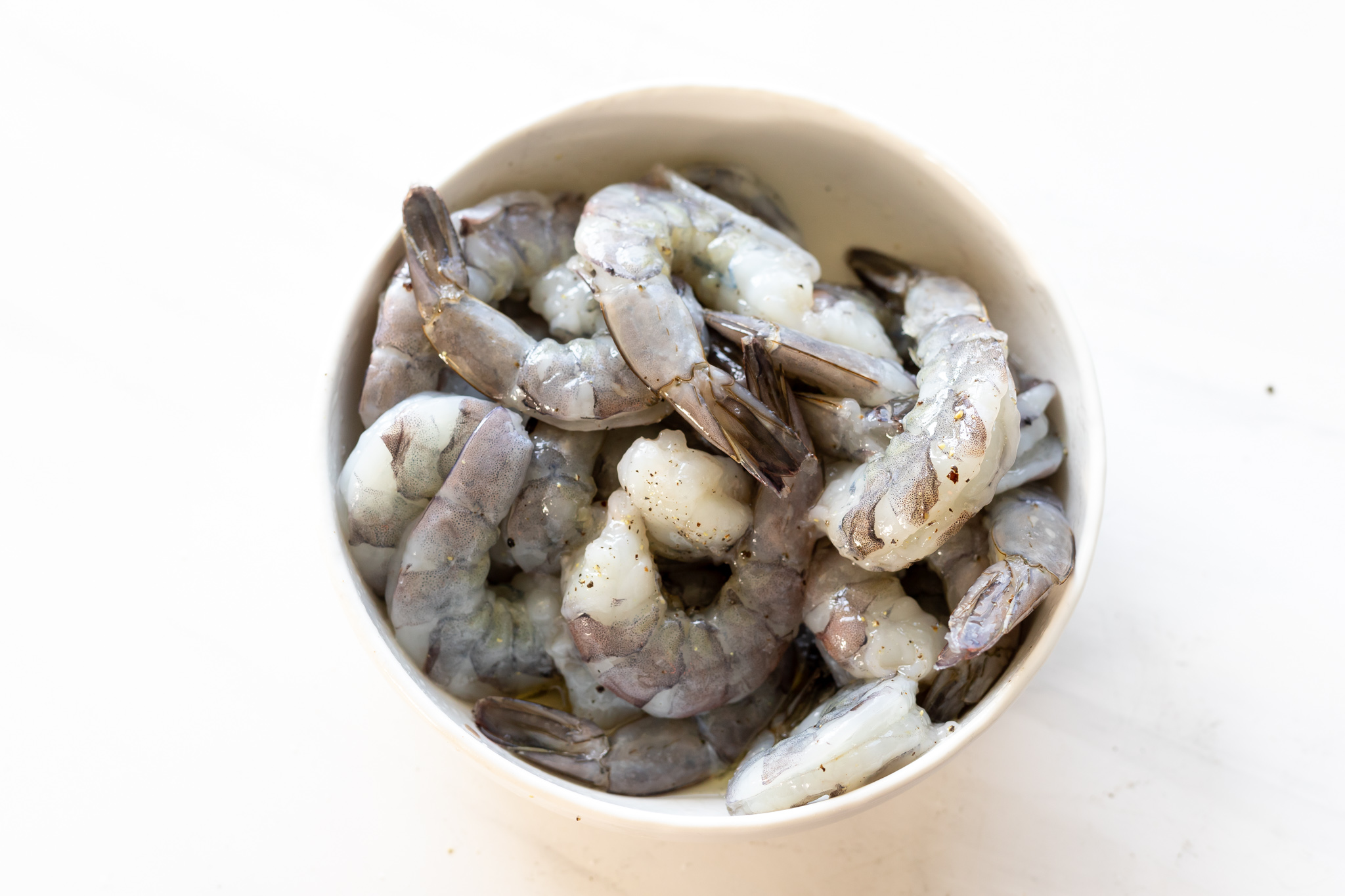 raw shrimp in bowl