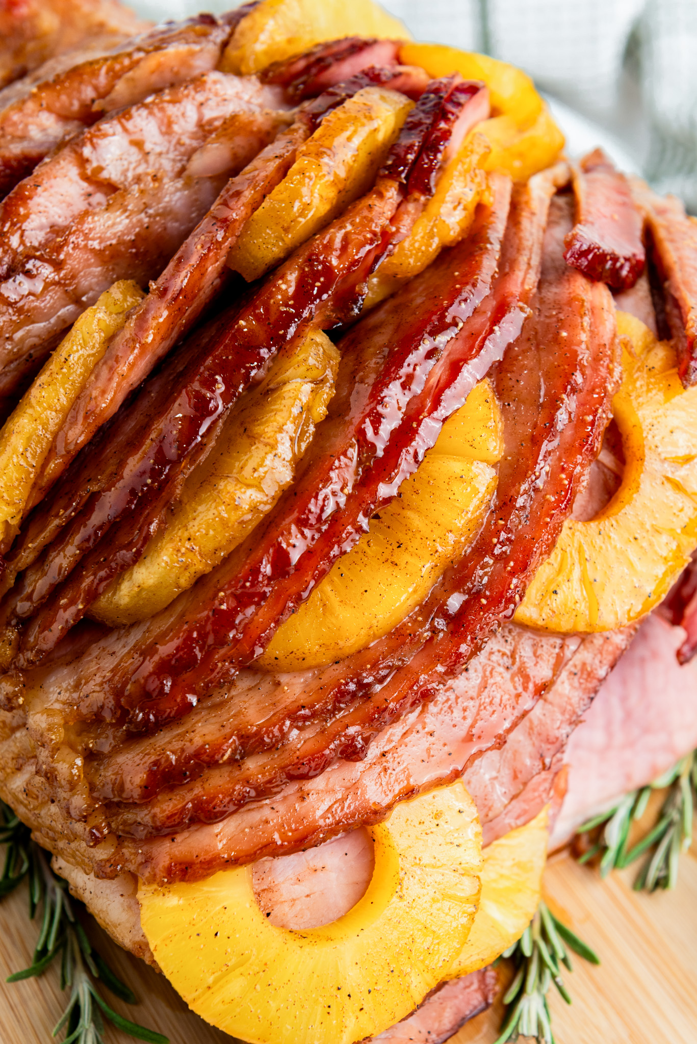 spiral ham with pineapple rings